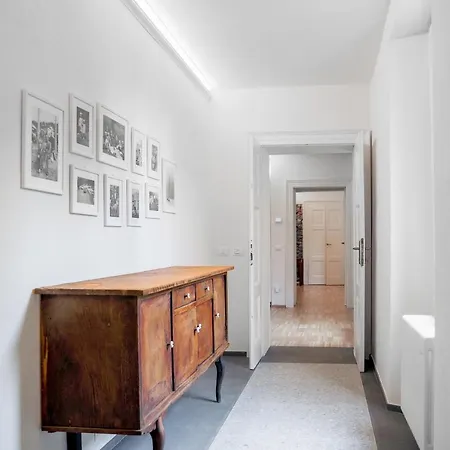 Casa Vecchia 3 By Design Διαμέρισμα Bellano